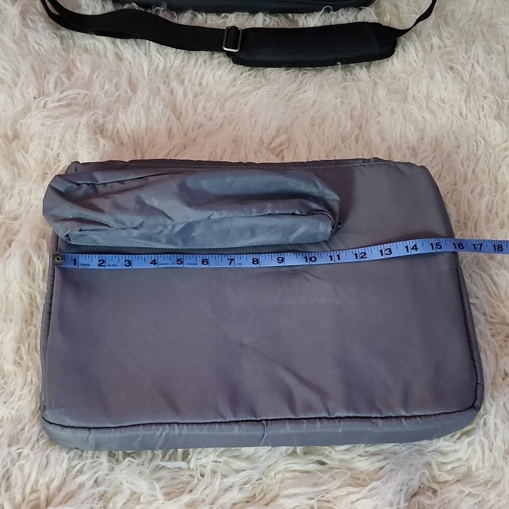 Targus Notepac Messenger Bag Clamshell Laptop Organizer + FREE Solo Checkfast